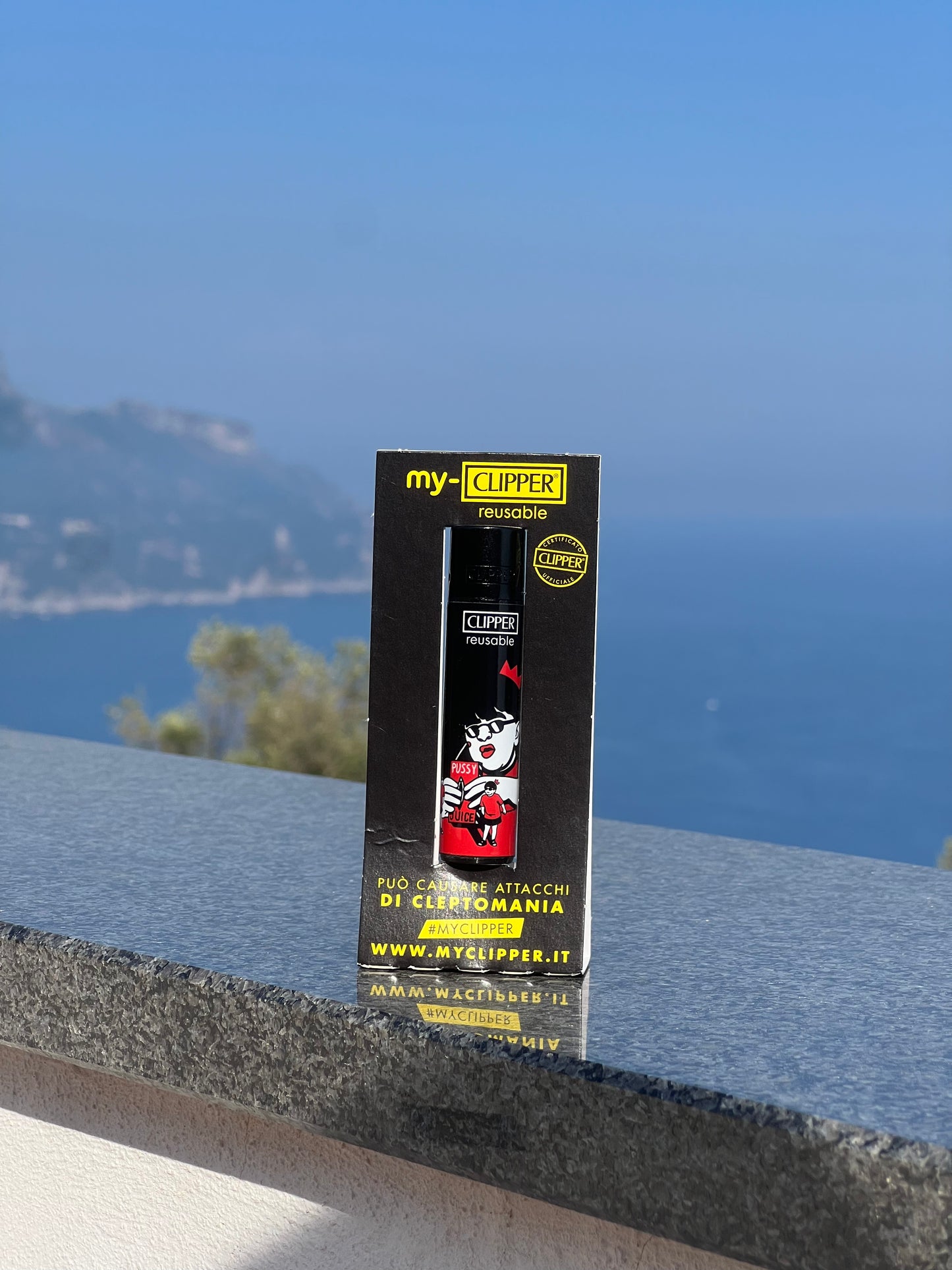 OVERSIZED RED PUSSY JUICE SHIRT